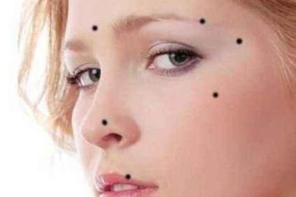 风水桃木梳子梳头好吗增加桃花运