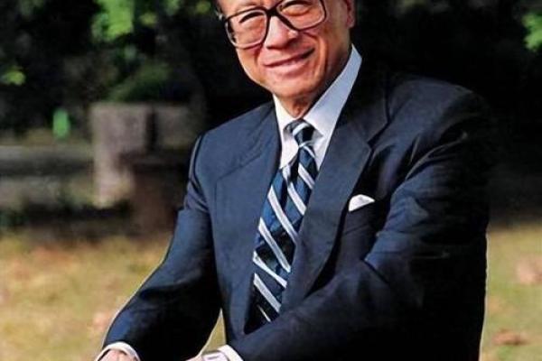 李嘉诚紫薇斗数命盘 李嘉诚紫薇斗数命盘