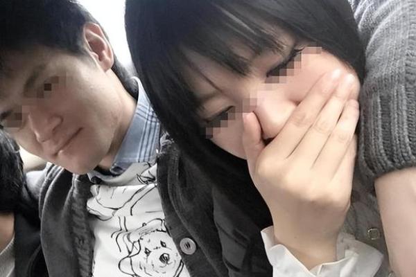 19岁姑娘算命，算命先生说她晚婚，三日后她决定嫁给邻村一男子