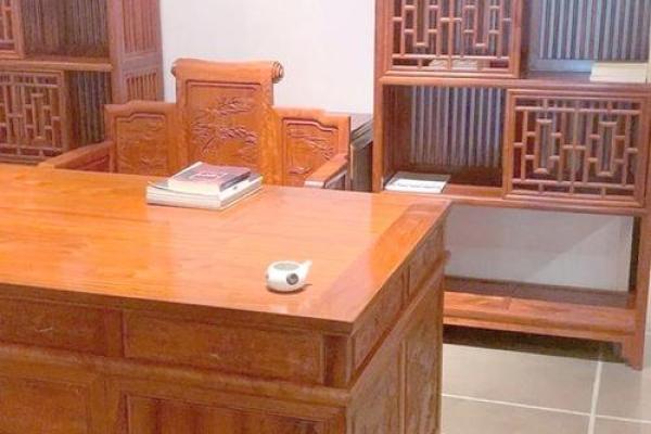 办公室桌子怎么摆放风水好有哪些忌讳