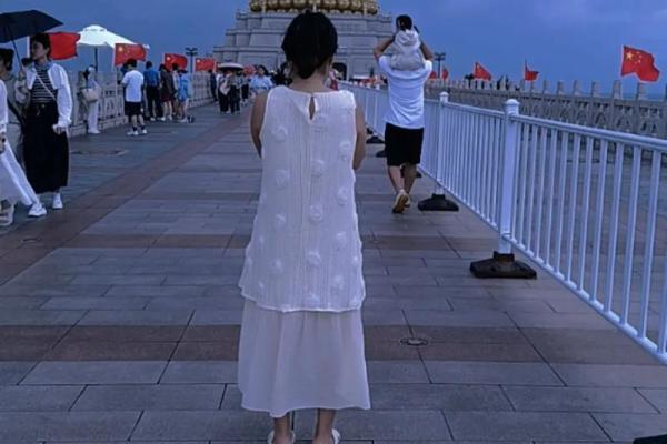 拜观音烧3炷香