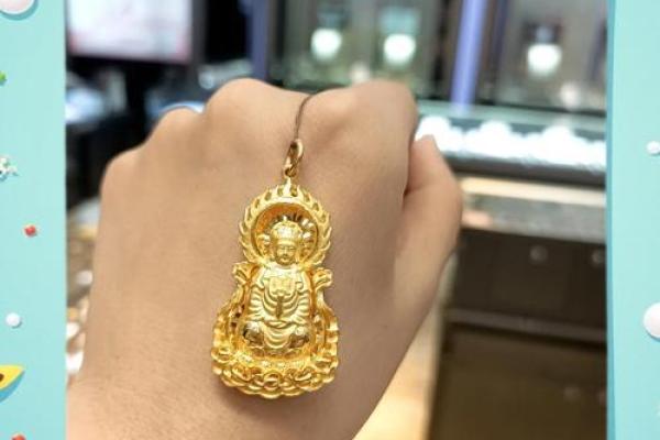 佩戴观音吊坠的讲究