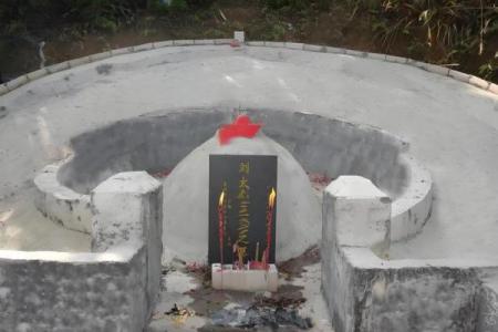 祖坟风水真能影响子孙命运吗
