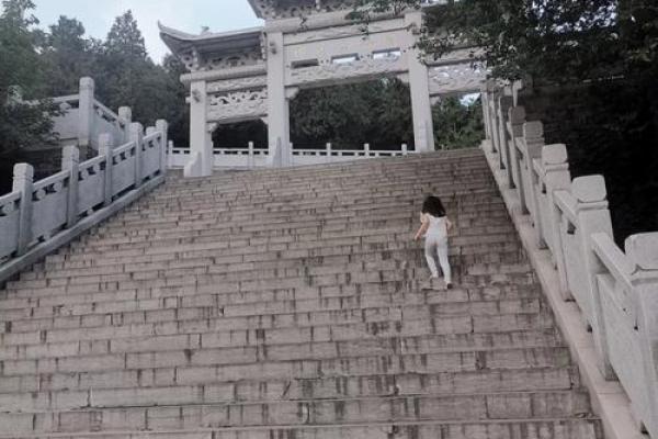 济南郎茂山附近有个算命的