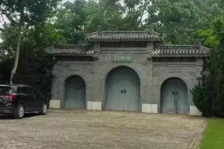坟前庙后什么意思，这风水好吗
