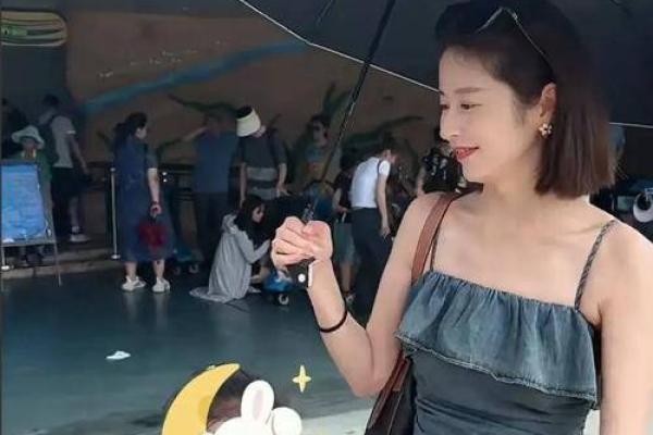 付辛博颖儿喜添宝宝 网友算八字陈学冬超级难过
